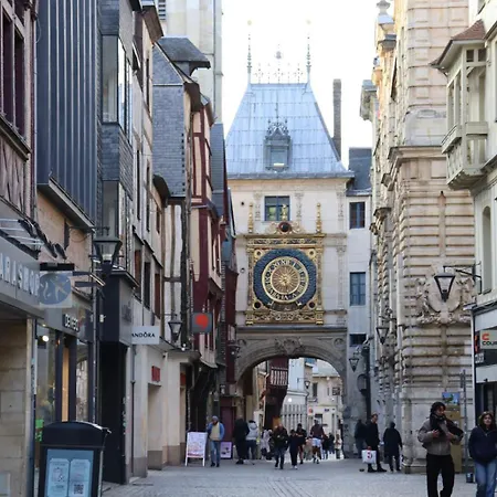 Apartmán L'eden Rouennais -studio Cosy - Gare A 2 Min- Fibre 700mb - Coeur De Rouen