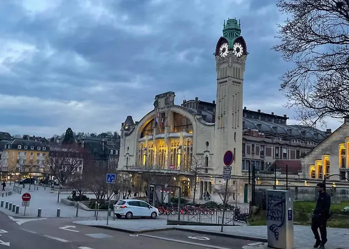 L'eden Rouennais - Gare De * Ρουέν